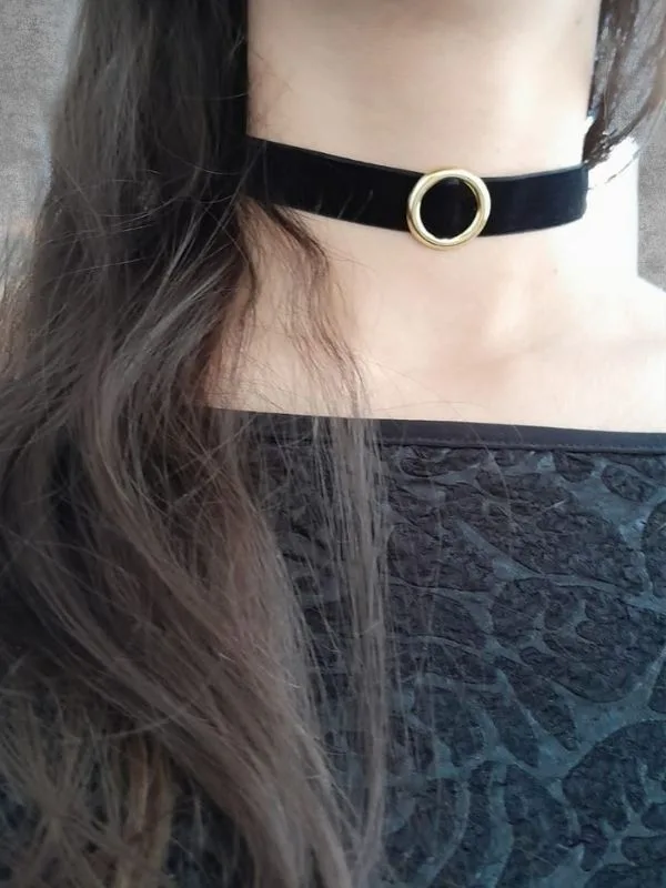 Lace Noir